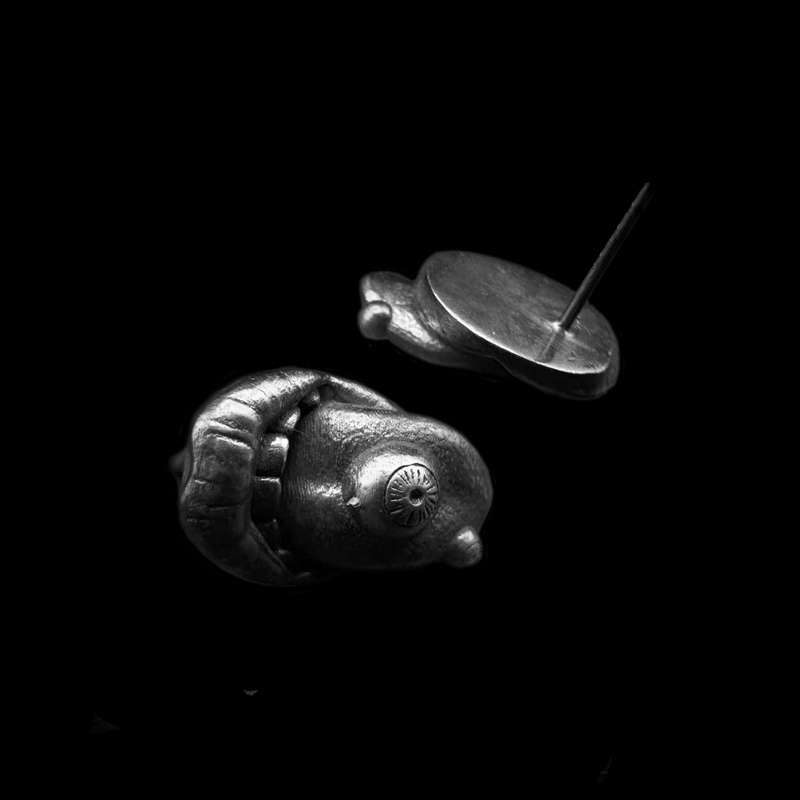 Tongue Earrings - Volumes about your creativity and fearless spirit