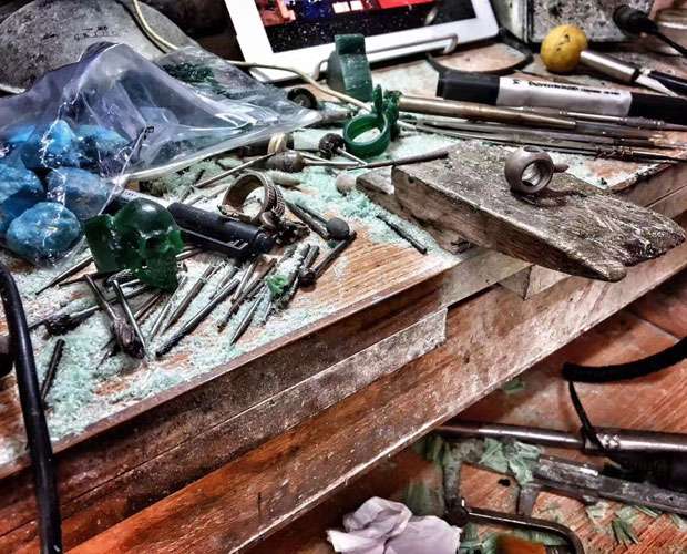 Private customization: Customize your exclusive jewelry