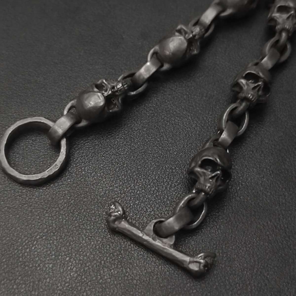 Bold Skull Bracelet - Handmade 925 Silver Men's Chain