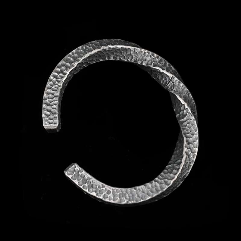 Viking Battle Bracelet – 999 Silver Hammered Mobius Bangle