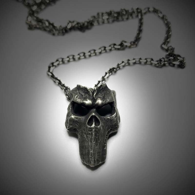 Dark Souls Silver Skull Pendant - Handcrafted Gothic Jewelry | Soulsborne Fan Gift