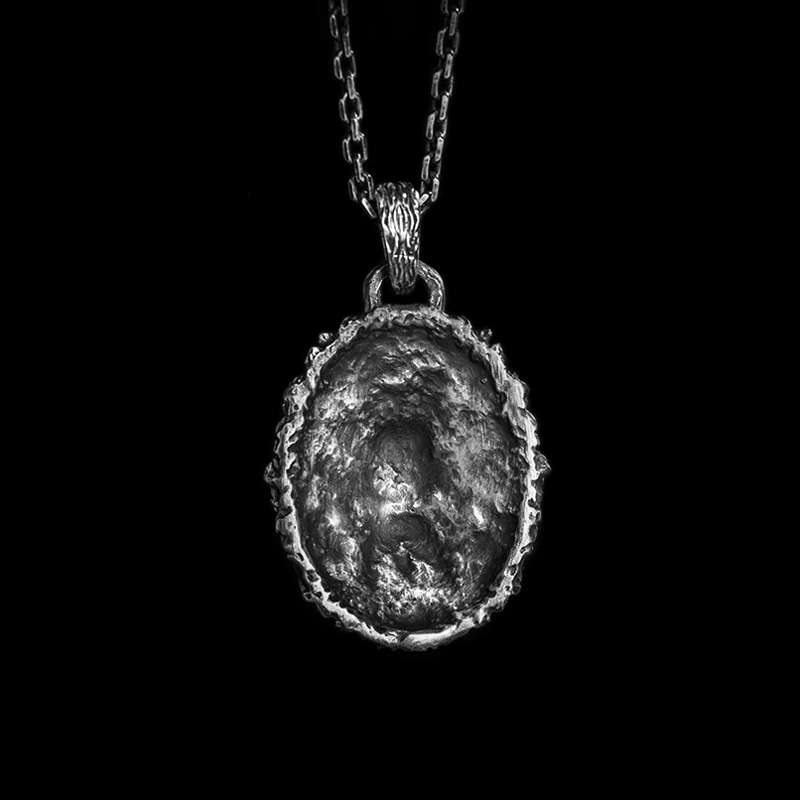 Mad lion head Pendant Handmade 925 Silver lion Pendant SSP190