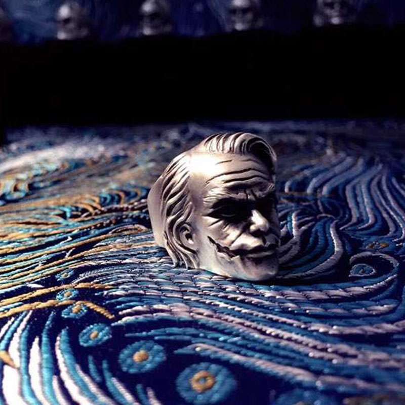 Batman Joker ring is an extension of your personality that refuses to be ordinary