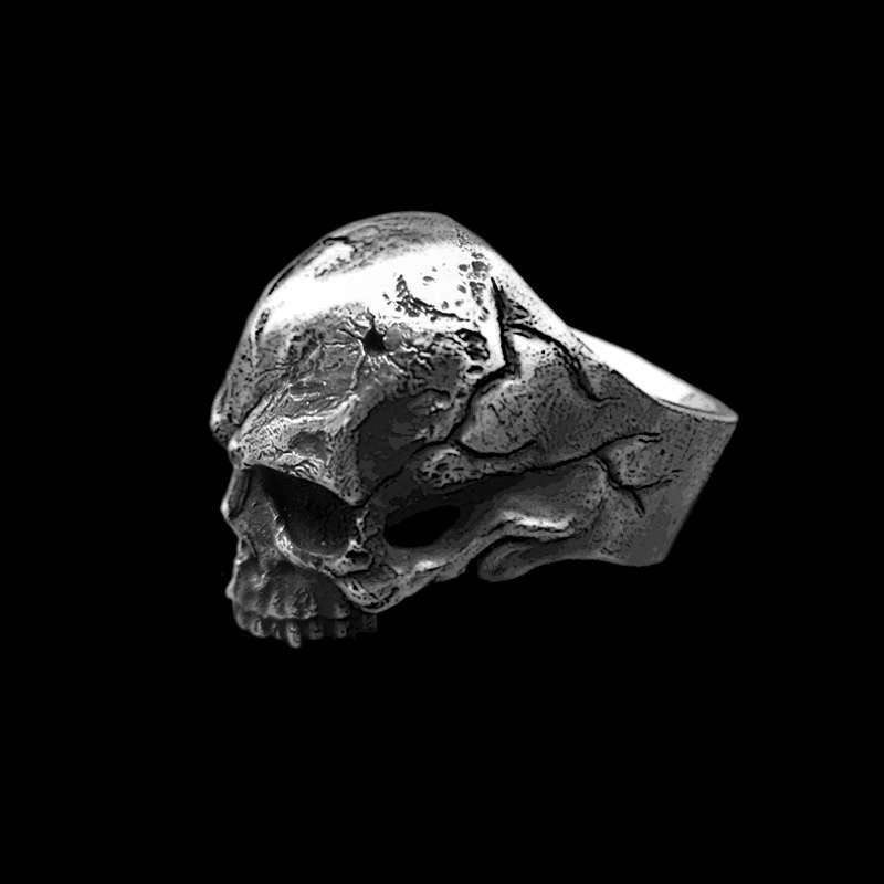 Cracked Skull Ring - Heavy 925 Silver Gothic Collector's Artifact